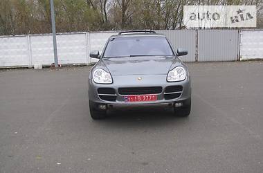 Внедорожник / Кроссовер Porsche Cayenne 2003 в 