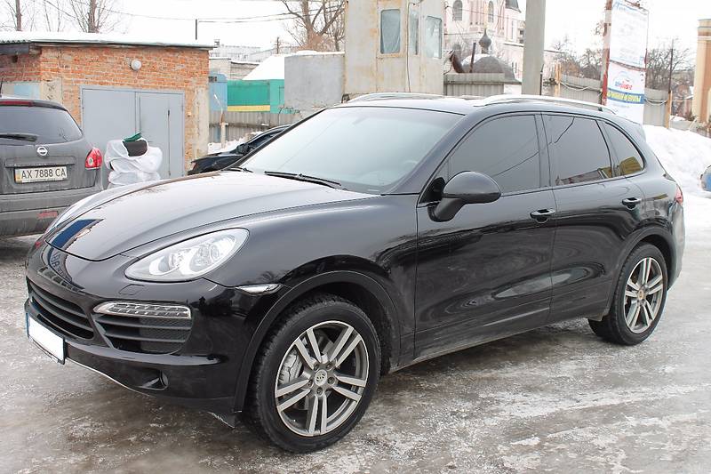 Внедорожник / Кроссовер Porsche Cayenne 2010 в Харькове