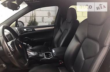 Позашляховик / Кросовер Porsche Cayenne 2011 в 