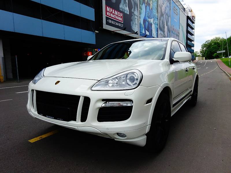 Внедорожник / Кроссовер Porsche Cayenne 2009 в Киеве