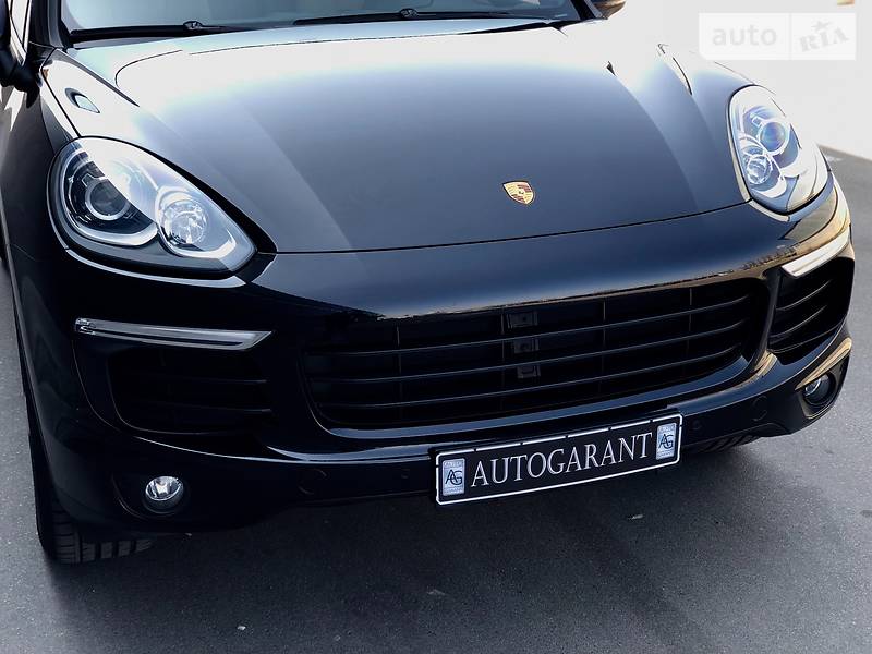 Porsche Cayenne 2015 года