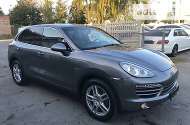 Позашляховик / Кросовер Porsche Cayenne 2013 в Тернополі