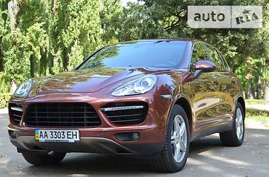 Внедорожник / Кроссовер Porsche Cayenne 2010 в Киеве