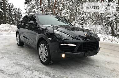 Внедорожник / Кроссовер Porsche Cayenne 2011 в Киеве