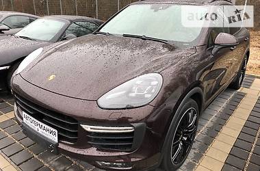 Внедорожник / Кроссовер Porsche Cayenne 2017 в Киеве