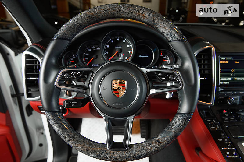 Позашляховик / Кросовер Porsche Cayenne 2016 в Одесі фото 23 Позашляховик / Кросовер Porsche Cayenne 2016 в Одесі