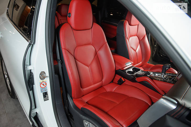 Позашляховик / Кросовер Porsche Cayenne 2016 в Одесі фото 30 Позашляховик / Кросовер Porsche Cayenne 2016 в Одесі