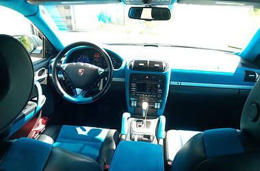 Позашляховик / Кросовер Porsche Cayenne 2009 в 