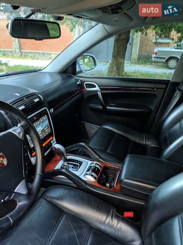 Позашляховик / Кросовер Porsche Cayenne 2005 в Харкові