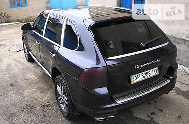 Внедорожник / Кроссовер Porsche Cayenne 2004 в 