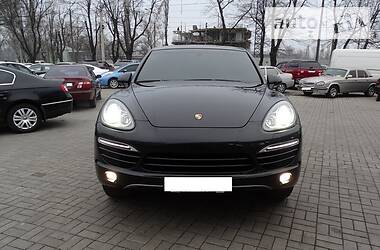 Внедорожник / Кроссовер Porsche Cayenne 2011 в 