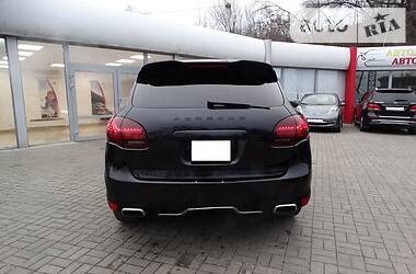 Внедорожник / Кроссовер Porsche Cayenne 2011 в 