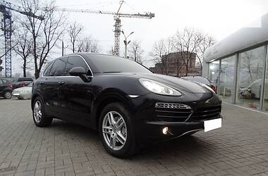 Внедорожник / Кроссовер Porsche Cayenne 2011 в 
