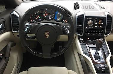 Внедорожник / Кроссовер Porsche Cayenne 2011 в 