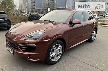 Внедорожник / Кроссовер Porsche Cayenne 2011 в Киеве