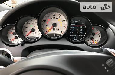 Внедорожник / Кроссовер Porsche Cayenne 2011 в 