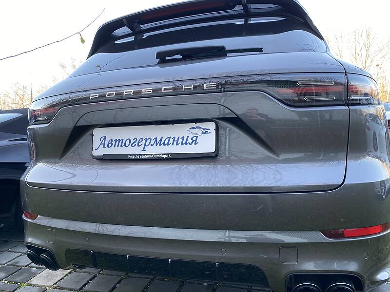 Позашляховик / Кросовер Porsche Cayenne 2019 в Києві