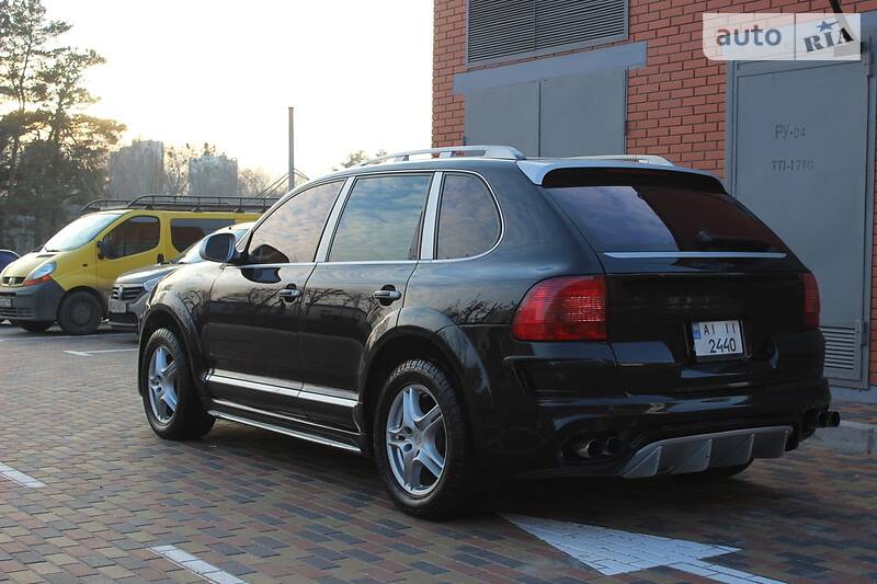 Внедорожник / Кроссовер Porsche Cayenne 2005 в Киеве