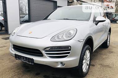 Внедорожник / Кроссовер Porsche Cayenne 2011 в Тернополе