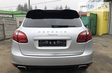 Внедорожник / Кроссовер Porsche Cayenne 2011 в Тернополе