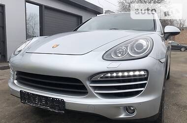 Внедорожник / Кроссовер Porsche Cayenne 2011 в Тернополе