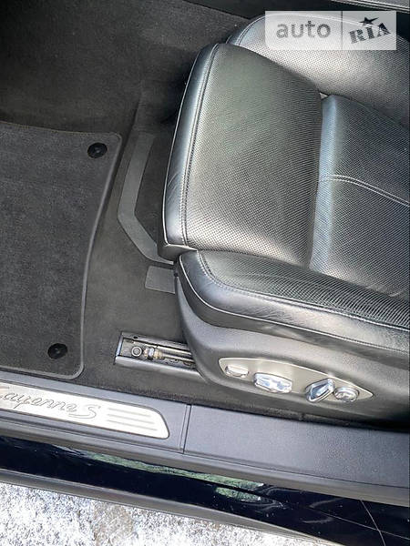 Позашляховик / Кросовер Porsche Cayenne 2013 в Кременчуці