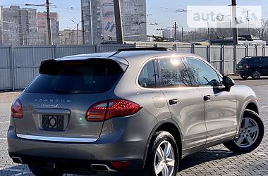 Внедорожник / Кроссовер Porsche Cayenne 2013 в Одессе