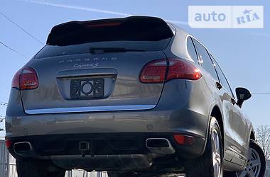 Внедорожник / Кроссовер Porsche Cayenne 2013 в Одессе