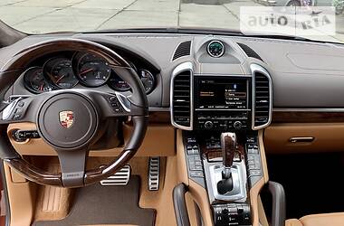 Хэтчбек Porsche Cayenne 2011 в Днепре