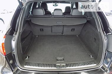 Позашляховик / Кросовер Porsche Cayenne 2010 в 