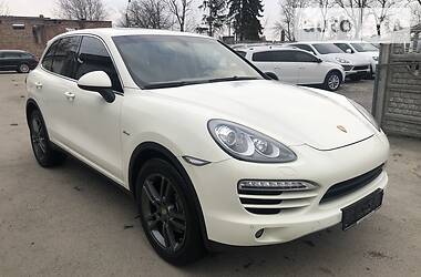 Внедорожник / Кроссовер Porsche Cayenne 2011 в Тернополе