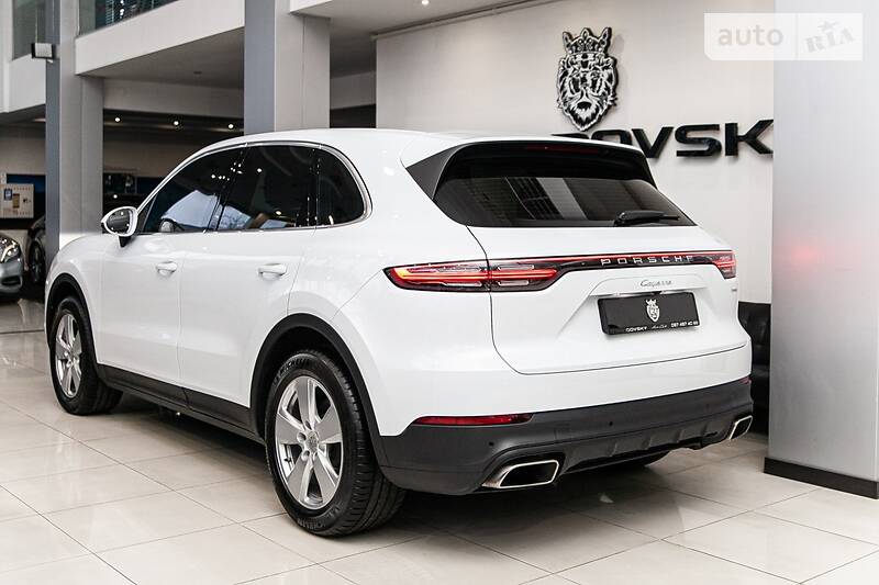 Позашляховик / Кросовер Porsche Cayenne 2018 в Одесі