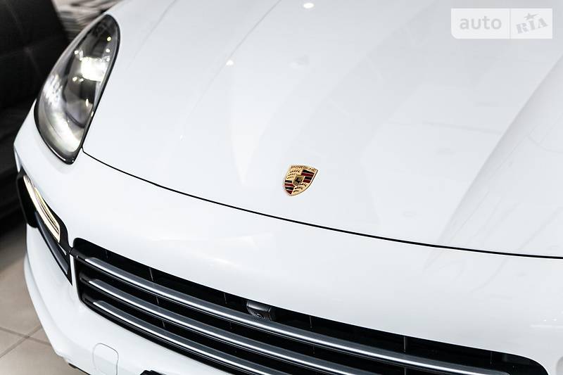 Позашляховик / Кросовер Porsche Cayenne 2018 в Одесі
