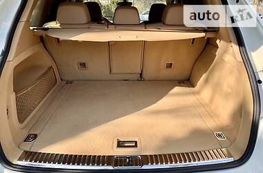 Позашляховик / Кросовер Porsche Cayenne 2012 в 