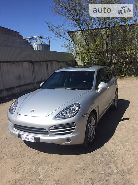 Внедорожник / Кроссовер Porsche Cayenne 2013 в Тернополе