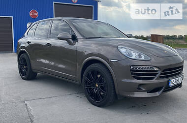 Внедорожник / Кроссовер Porsche Cayenne 2012 в Днепре