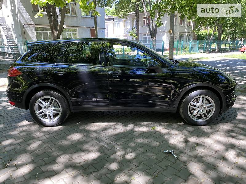 Позашляховик / Кросовер Porsche Cayenne 2010 в Одесі
