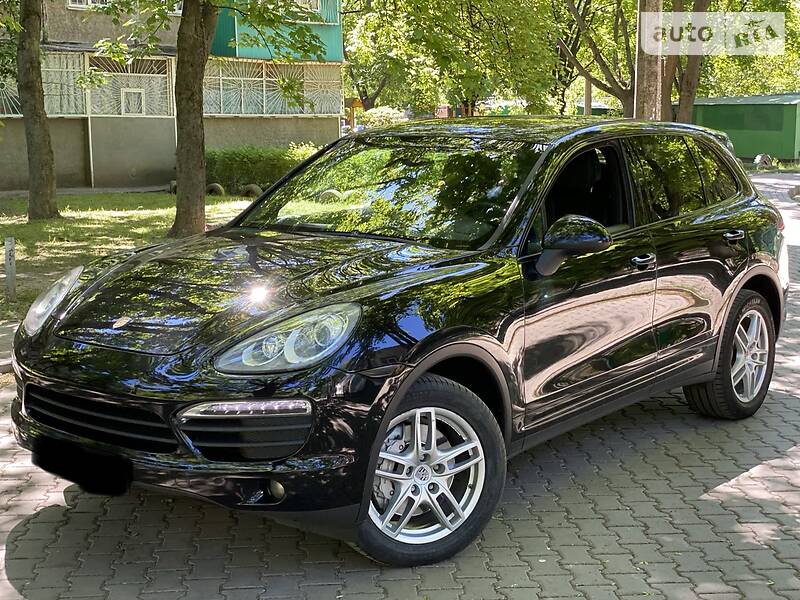 Позашляховик / Кросовер Porsche Cayenne 2010 в Одесі