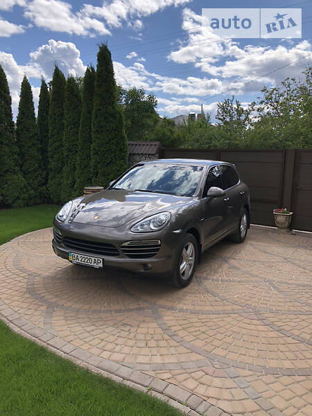 Позашляховик / Кросовер Porsche Cayenne 2012 в Кропивницькому