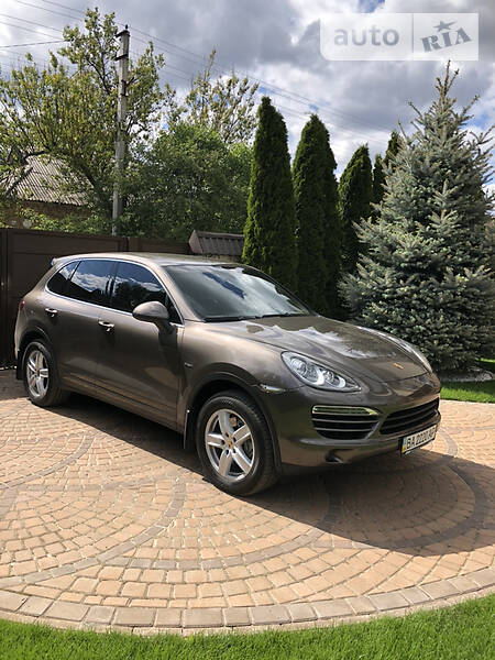 Позашляховик / Кросовер Porsche Cayenne 2012 в Кропивницькому