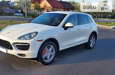 Внедорожник / Кроссовер Porsche Cayenne 2011 в Одессе