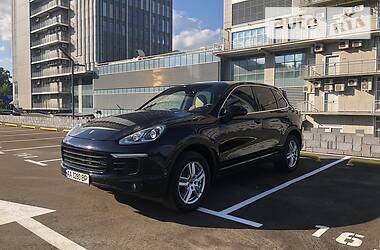 Внедорожник / Кроссовер Porsche Cayenne 2016 в Киеве