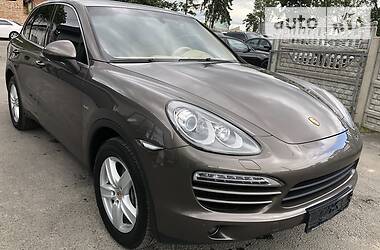 Внедорожник / Кроссовер Porsche Cayenne 2012 в Тернополе