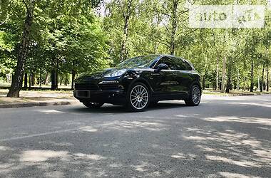 Внедорожник / Кроссовер Porsche Cayenne 2013 в 