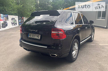 Позашляховик / Кросовер Porsche Cayenne 2007 в 