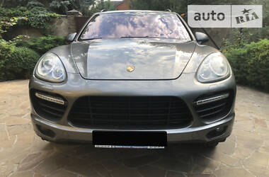 Внедорожник / Кроссовер Porsche Cayenne 2011 в Днепре