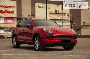 Внедорожник / Кроссовер Porsche Cayenne 2013 в Харькове