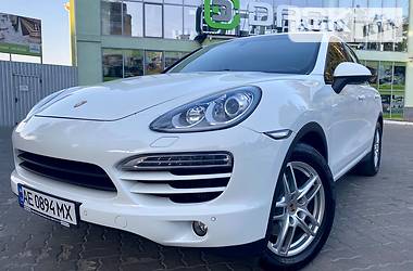 Внедорожник / Кроссовер Porsche Cayenne 2013 в Киеве