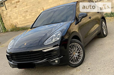 Porsche Cayenne 2016