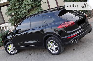 Внедорожник / Кроссовер Porsche Cayenne 2015 в Одессе